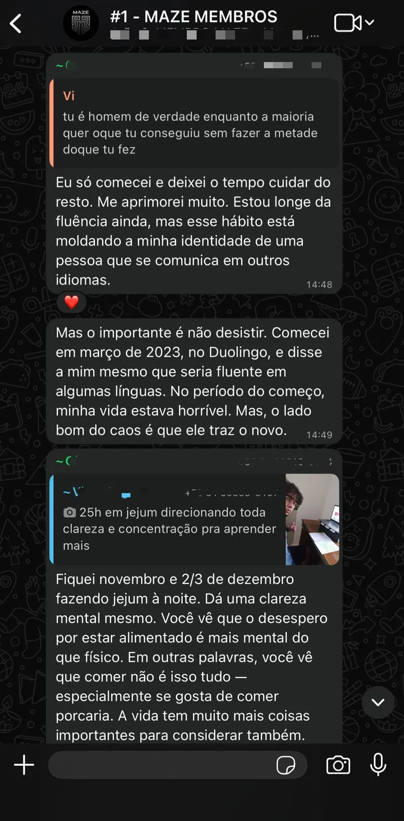 Conversa dos membros da MAZE