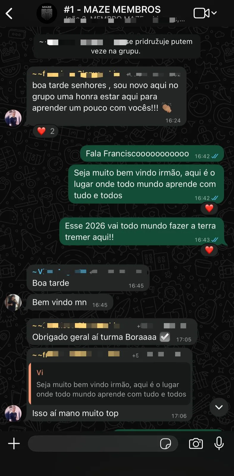 Conversa dos membros da MAZE